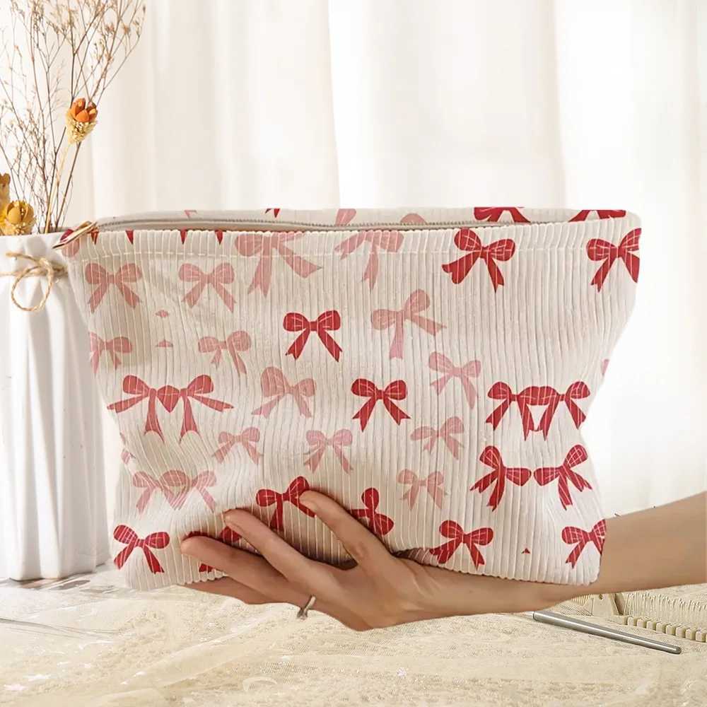 Corduroy Travel Makeup Bag Pink Bow Portable Makeup Storage Bag Wallet Large Capacity Zipper Toilet Organizer CluhXJ250415