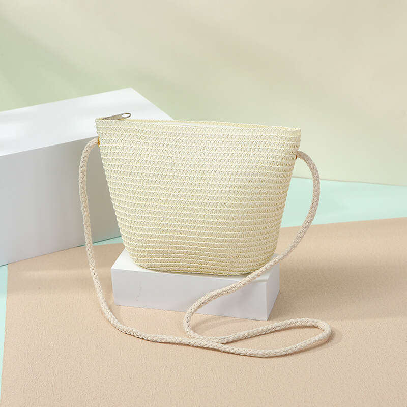 Handmade Beach Bag Cute Straw For Young Girls, Mobile Phone Crossbody, Zero Wallet, 2025 New Summer Beach Handmade Woven Shell Bag Kq2