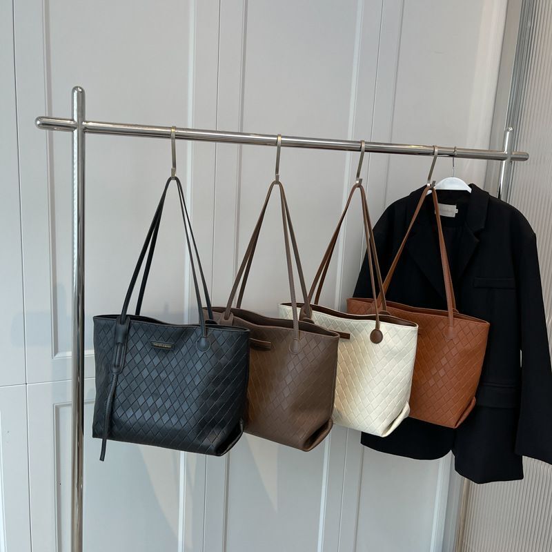 Women's Bags Tote Crossbody Handbag High-End Single Shoulder Armpit Bag Large Capacity