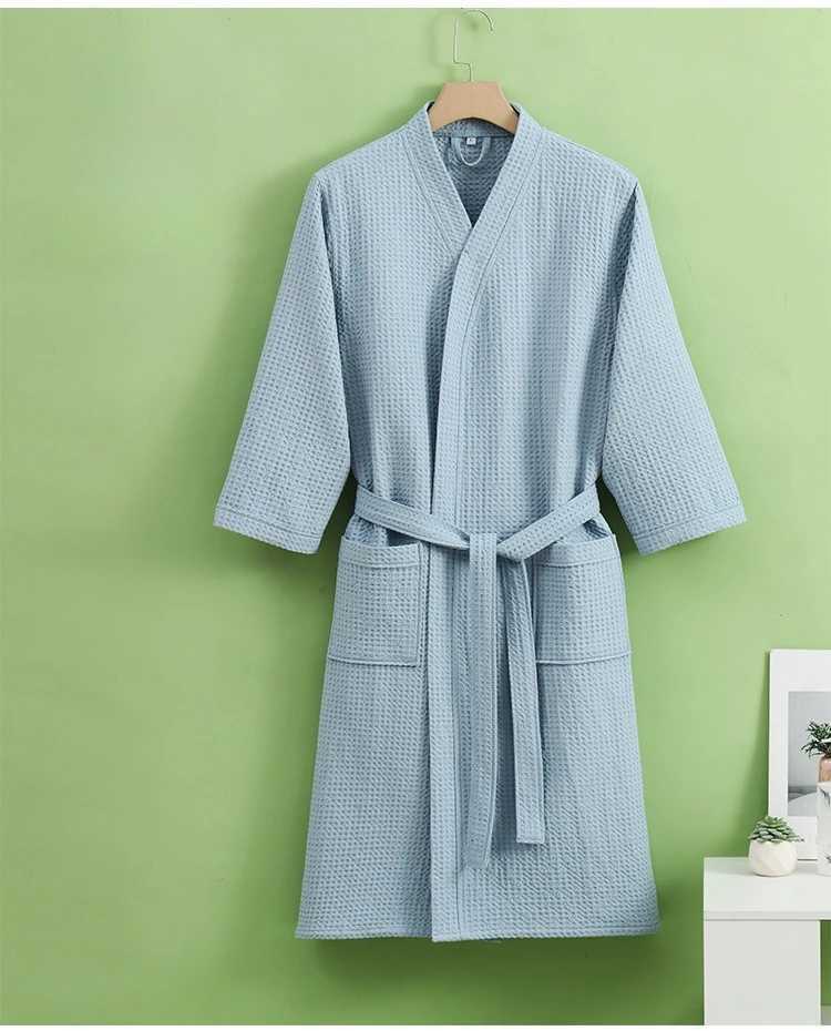Bathrobe for Women and Men Cotton Waffle Quick Drying All Season Thin Design Hotel Bth Towel Beauty Salon Bath Robe Couples C251115