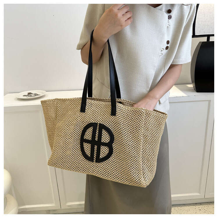 Handmade Beach Bag Straw Fashionable Instagram Style Trendy Women's 2024 New Shoulder Two-Piece Set Large Capacity Handbag Woven Bag Kq2