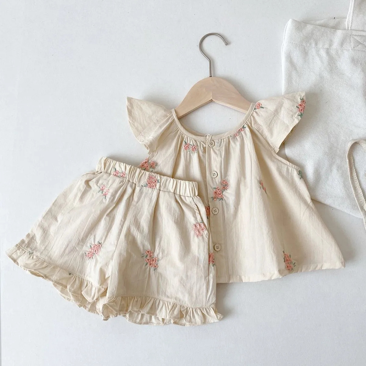 Summer Baby Girls Clothes 1-7 Years Thin Cotton Strap Top Lace Skirt Shorts 2 Pieces Suit Children Girl Clothing Set 250415