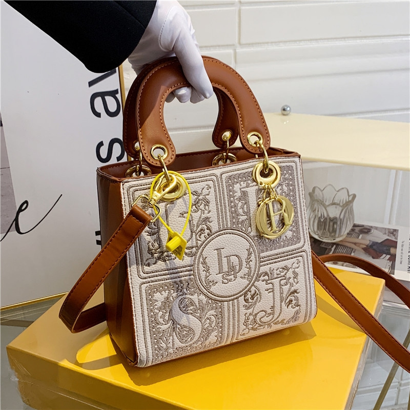 Designer bag free shipping 2025 new fashionable embroidered bucket bag premium single shoulder crossbody bag Daifei bag for womens
