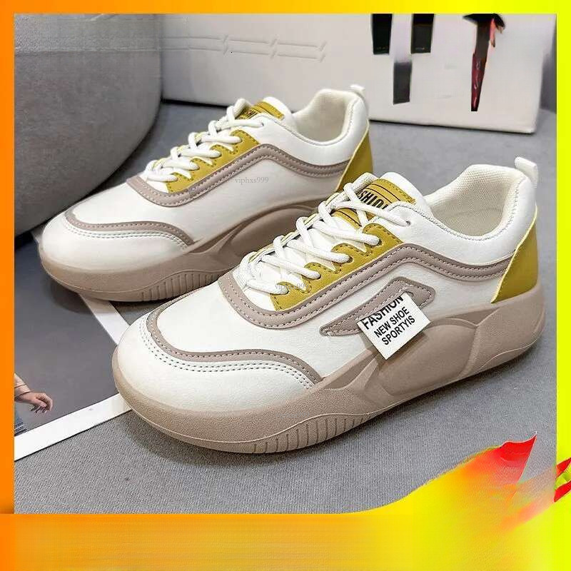 New Free Shipping Designer Shoes Soft Sole Small White For Women 2025 German Training Instagram Versatile Casual Fashion Board Shoes