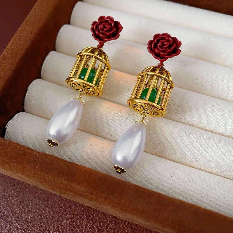 Vintage Sier Needle wer Birdcage Water Drop Pearl Light Palace Style High End Earrings
