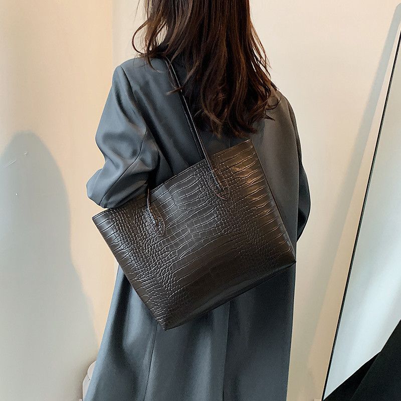 Crocodile Pattern Solid Color For Women New Trend Fashion Leisure Simple Large Capacity One Shoulder Tote Bag