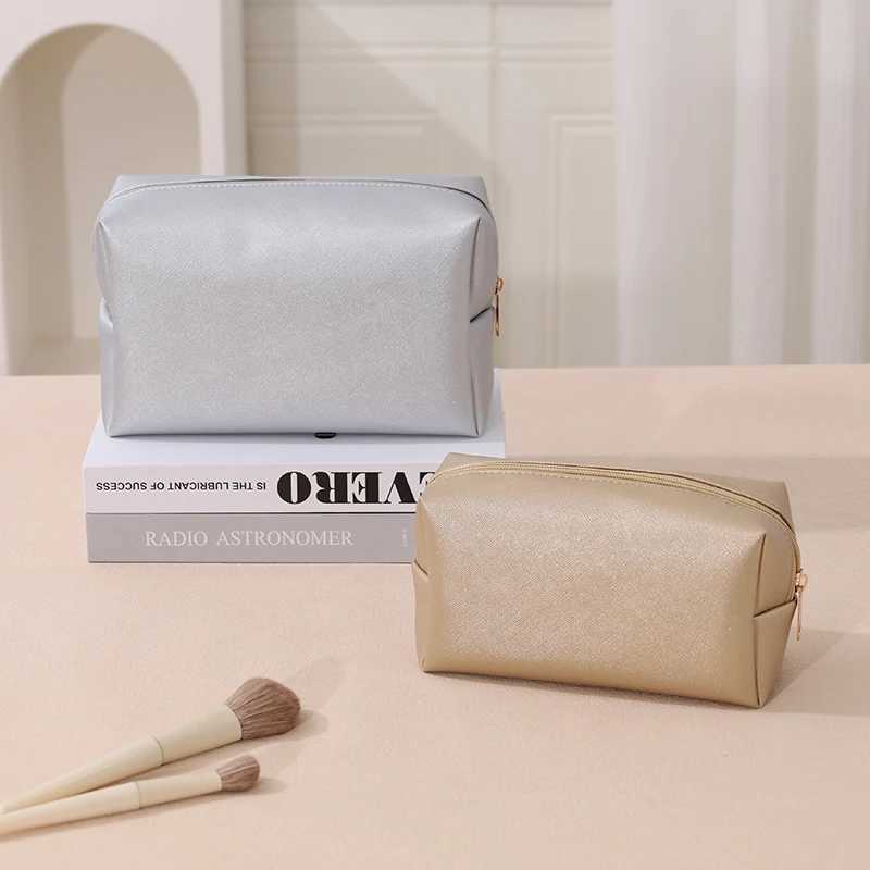 Womens PU Pillow Makeup Bag Large Capacity Makeup Travel Organizer Bag Portable Handbag Square W Storage Zipper Makeup BagXJ250415