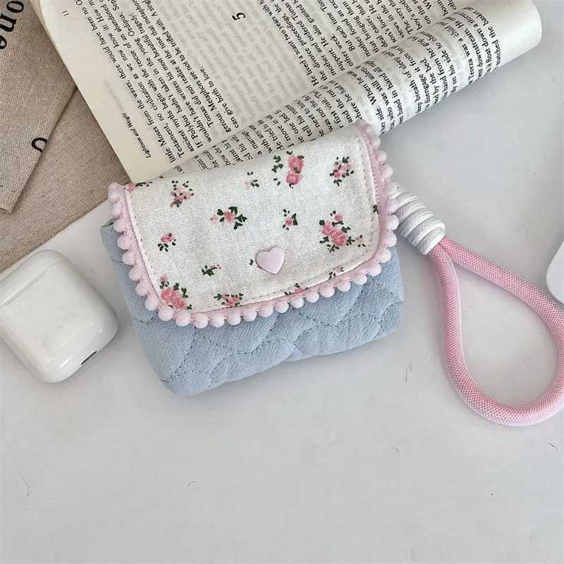 Floral Cotton Womens Small Storage Bag Used for Camera Portable Travel Womens Makeup Bag Lightweight Simple Bag WalletXJ250415