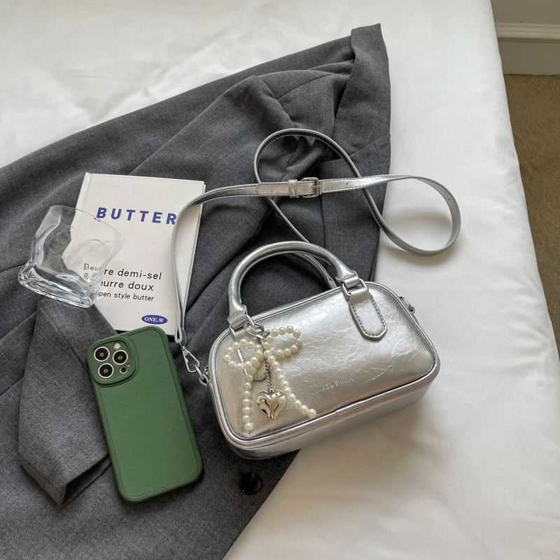 Solid Color Summer Versatile stylish suitable for women to hold small square bags in a niche cross body bag 250410