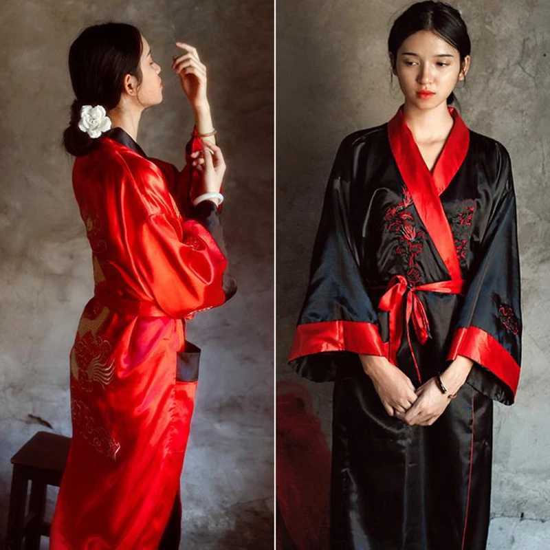 Novelty Reversible Black Red Women Kimono Yukata Satin Embroidery Dragon Nightgown One Size Robe Gown Two Side Sleepwear C251115