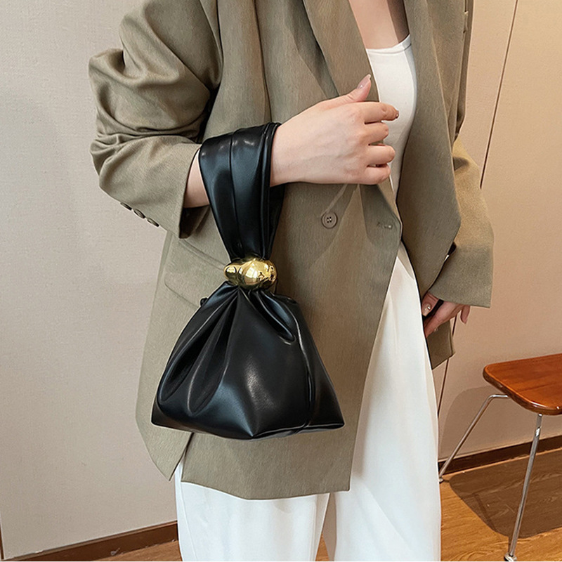 Chic Vintage Style Textured Pouch Mini Pleat Design Accessory