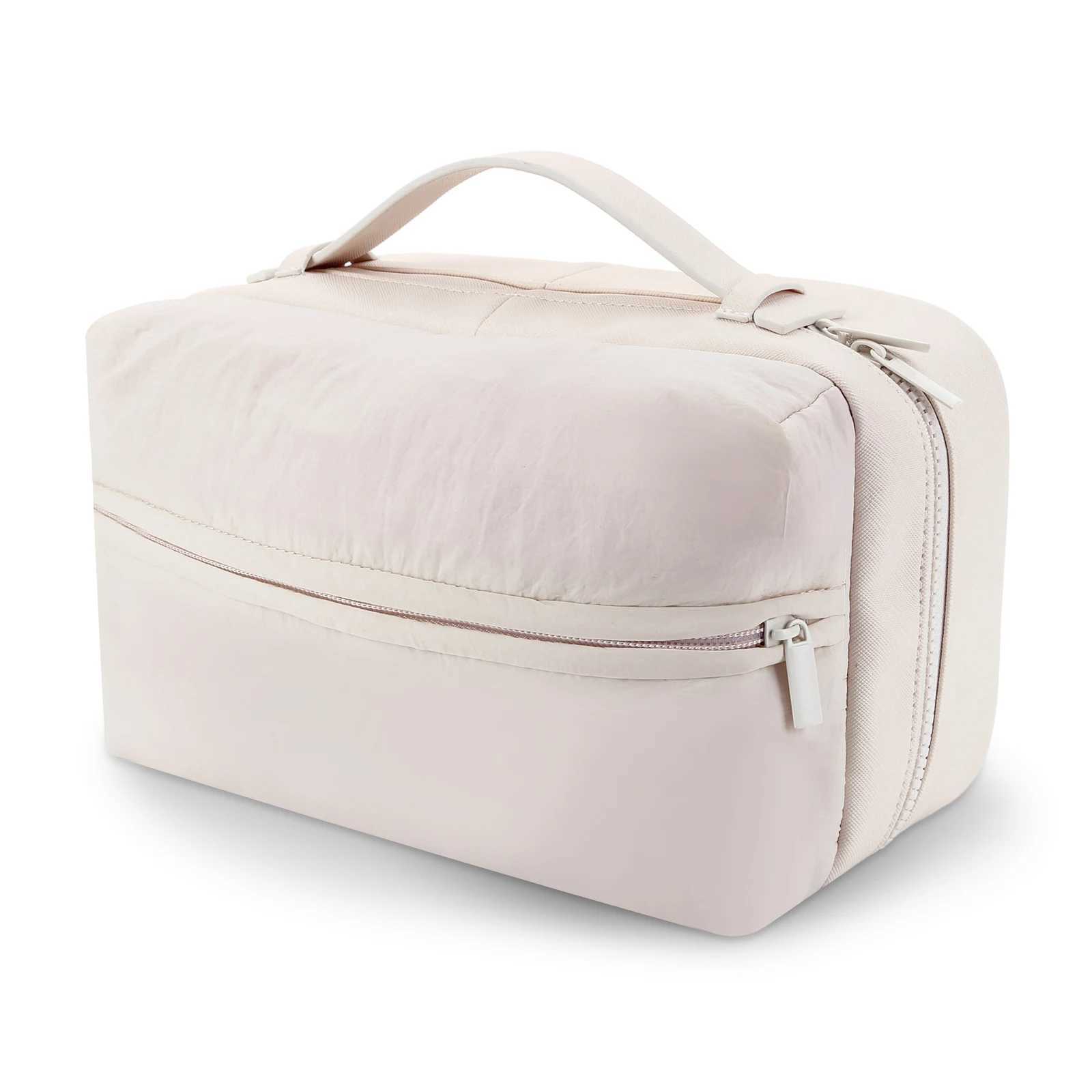 PU leather travel makeup bag with handle and pocket makeup organizer waterproof and fluffy suitable for bathroom accessory brushXJ250415