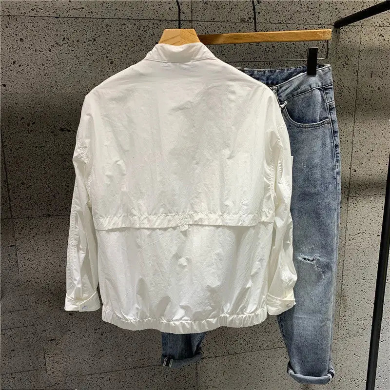 Beautiful mens Sunscreen summer clothing thin style loose fit fully matched standing collar pocket long sleeved zipper workwear jacket 250415