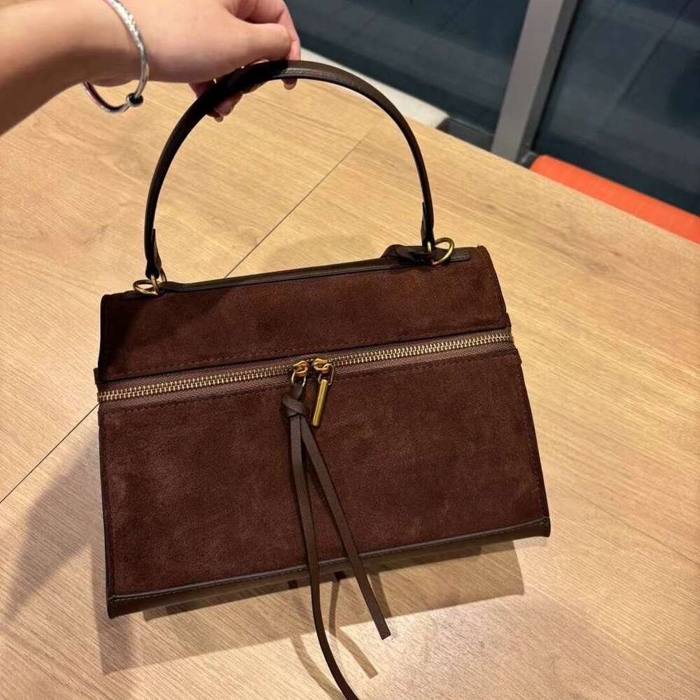 Mm Women's Bags Advanced Matte Leather Large Capacity Tote Handbag For Women, New Suede Versatile Commuting Single Shoulder Diagonal Cross Bag Tr