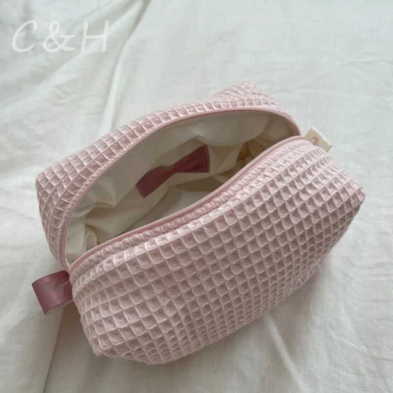 Customized Embroidery Name New Cosmetics Bag Womens Corduroy Storage Bag Travel W Bag Personalized Birthday Gift Toilet BagXJ250415