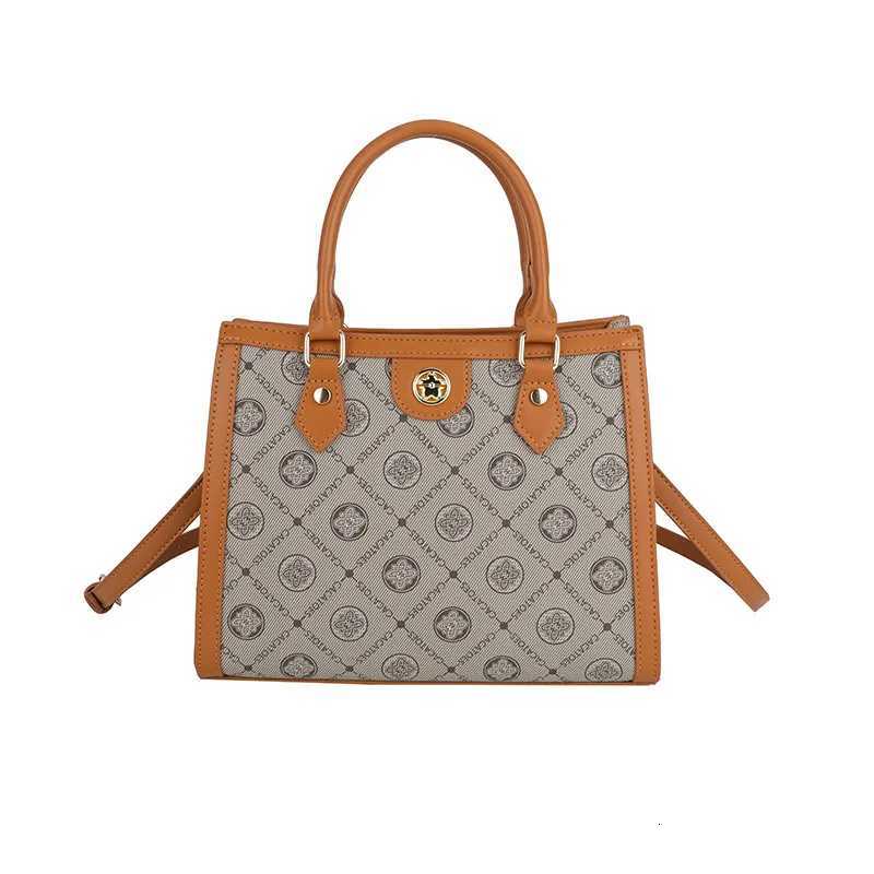 Full Print Monogram Tote Bag Embossed Shoulder Purse for Women Minimalist Crossbody Tote Fashion Bag Versatile Sling BagW251115