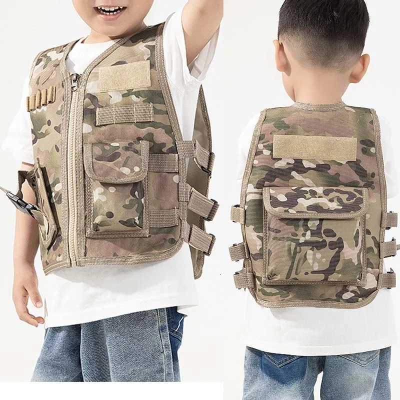 Fans Outdoor Children Tactical Vest Adjustable Camouflage CS Game Vest Kids Nylon Hunting Cosplay Sports Fishing CS Clothing New XJ251114