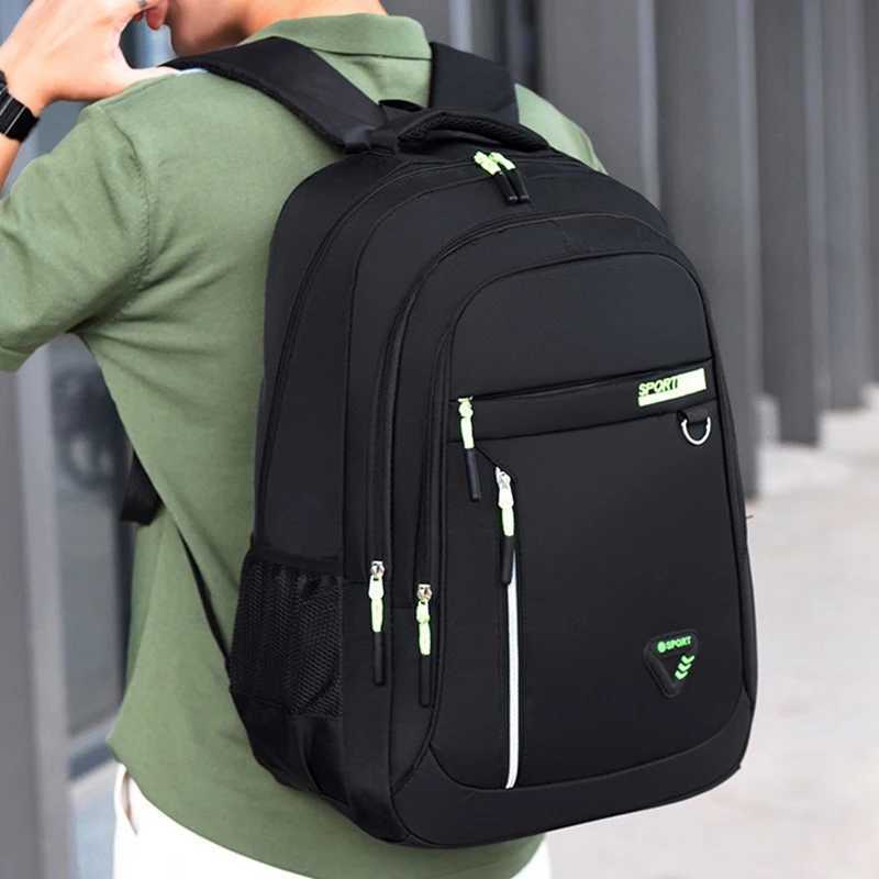 Mens and Womens Fashionable Versatile Simple and Compact Large Capacity BackpackW251114