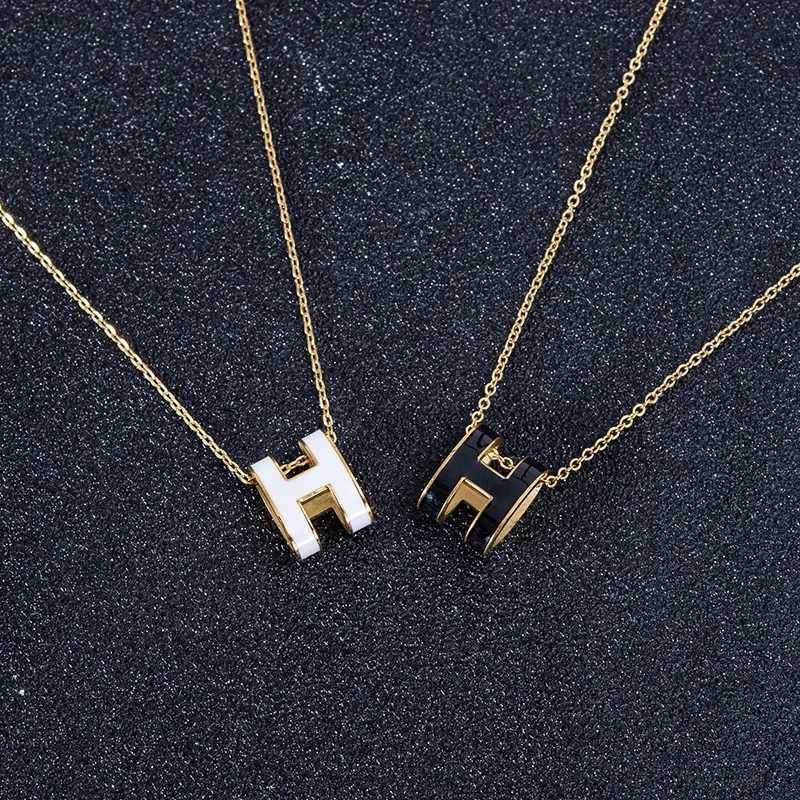 H Letter Enamel Pendant Necklace Women Minimalist Oval Collarbone Chain Viral Fashion Jewelry Trendy K251114