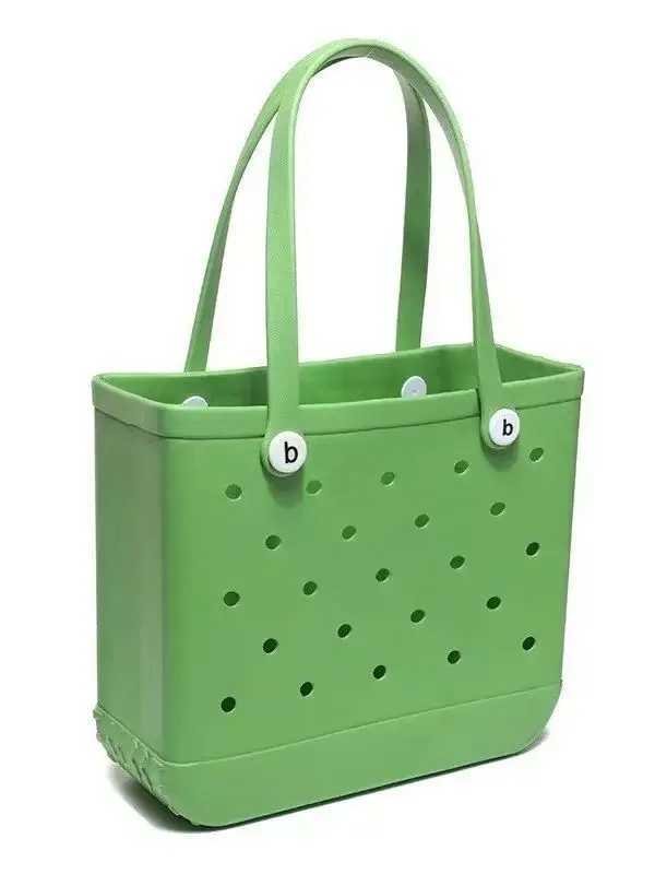 Creative and cute EVA hole beach bag various colors fashionable and soft suitable for women and girls W250415