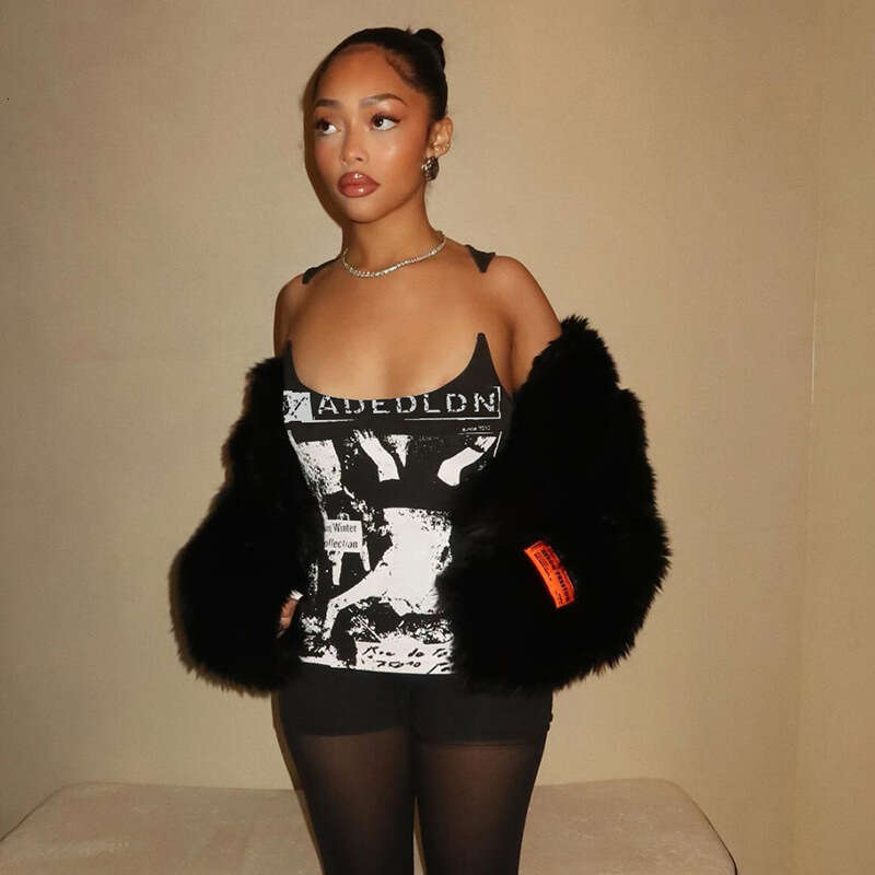 Women's Wear New Spring Women's Spicy Girl Sleeveless Camisole Style U-Shaped Abstract Printed Sexy Top