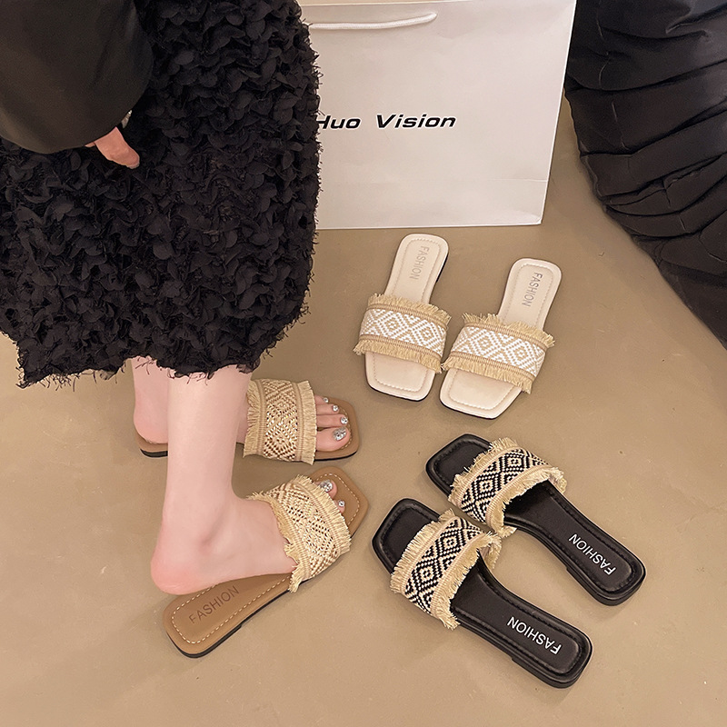 Free shipping Fashion Flat Fringe slipper Women 2025 Summer New Square Head Large Size 42 Low Heel Casual slippers