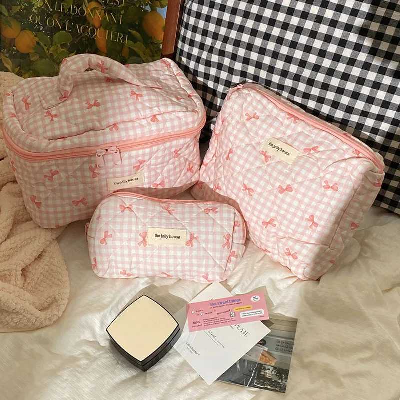 Cute bow cotton makeup bag womens zipper makeup organizer womens cloth handbag box shape womens portable toilet boxXJ250415