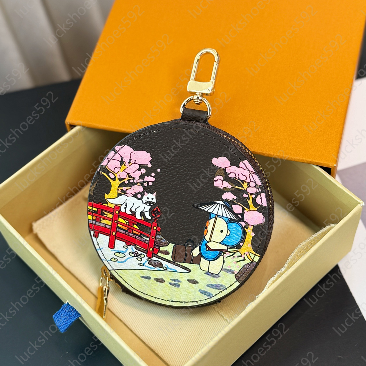 designer keychain wallet luxury bag charm women men round graffiti coin wallet mouth red envelope zipper Portable key case Headphone bag Leather pendant colorful