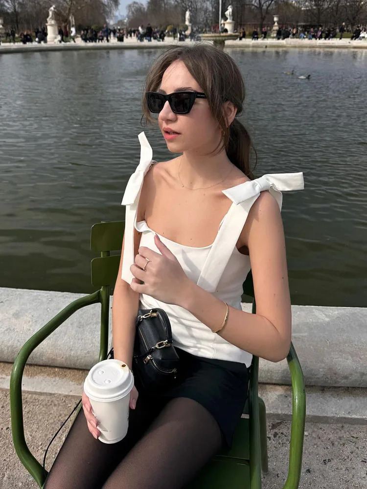 TRAFZA Summer Womens Street Solid Zipper Ultra Thin Top Womens Elegant and Sexy Sleeveless Bow Square Collar Strap Top 250415