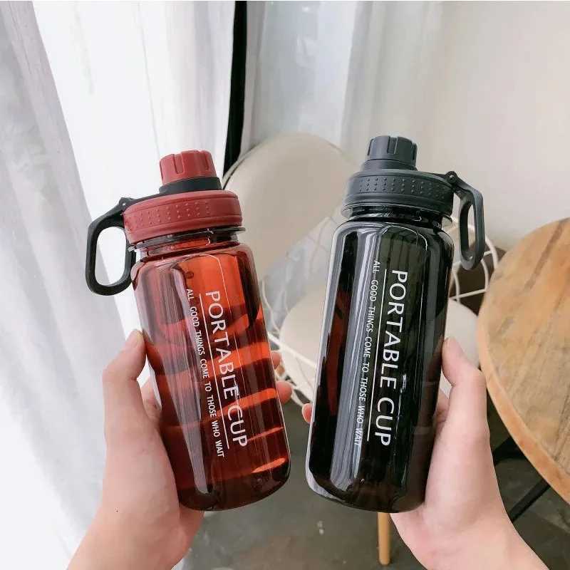1000ml Large Capacity Sports Water Bottle Leakproof Plastic Water Jugs With Handheld Ring Outdoor CyclingHiking Beach Gym KettleW251114