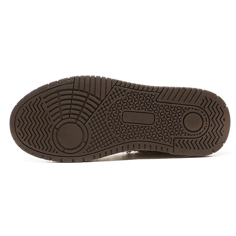 Mens Personalized Cowboy Retro Fashion Skateboarding Shoes Mens Sports Shoes Couple Outdoor Sports and Casual Shoes 250411