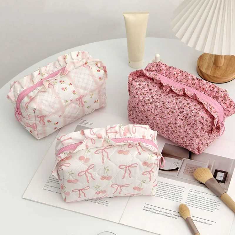 New Pink Bow Printed Makeup Bag Suitable for Women Large Capacity Organizer of Bedding Cosmetics Travel Toilet Bag Portable W BagXJ250415