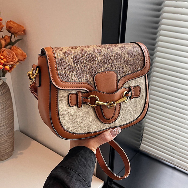 Luxury wide-shoulder belt women's mini square bag, retro style crossbody bag, shoulder bag, 2026 model handbag, elegant women's tote bag, so