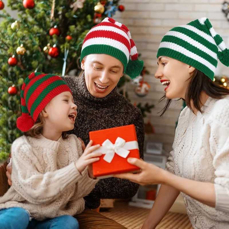 Christmas Hat Santa Costume Style Festive Beanie for Outdoor Activities Holiday Party Decoration and Christmas Gifts for Family Y251115