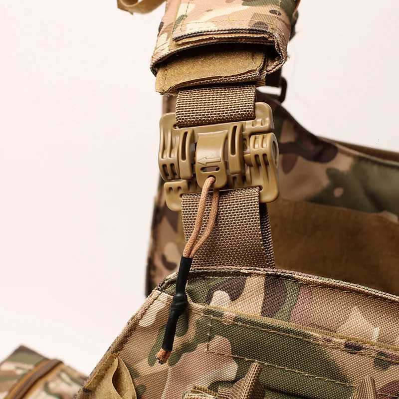 600D Polyester Tactical Vest Best-Seller - Durable Breathable and Adjustable Molle Design with Multiple PocketsXJ251114