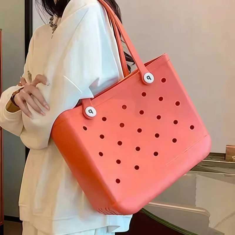 Large Beach Bag EVA Rubber Waterproof Swimming Pool Fashion Summer Swimming Pool Shoulder Bag Travel Women Shopping Handbag Women Jelly Beach Bag W250