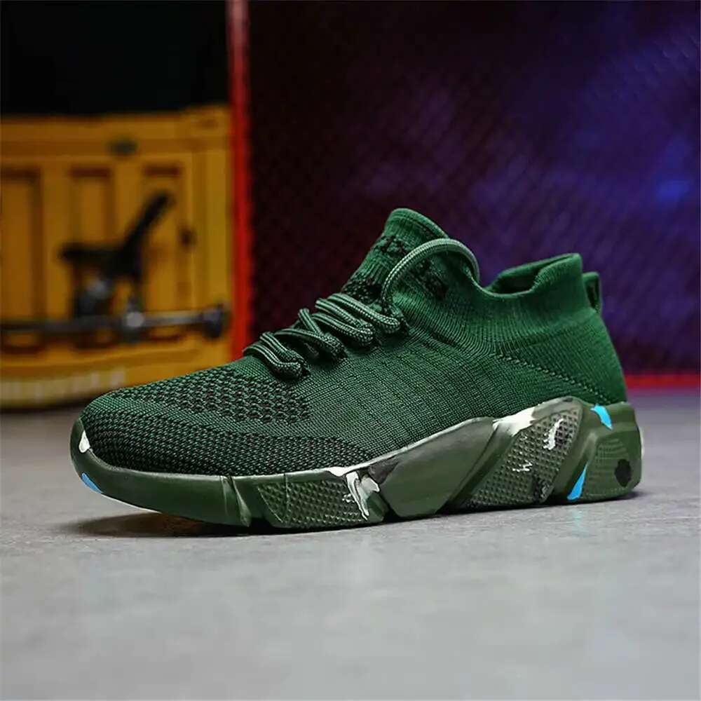 2025 new men's and women's sports shoes designer fashion casual shoes couple shoes