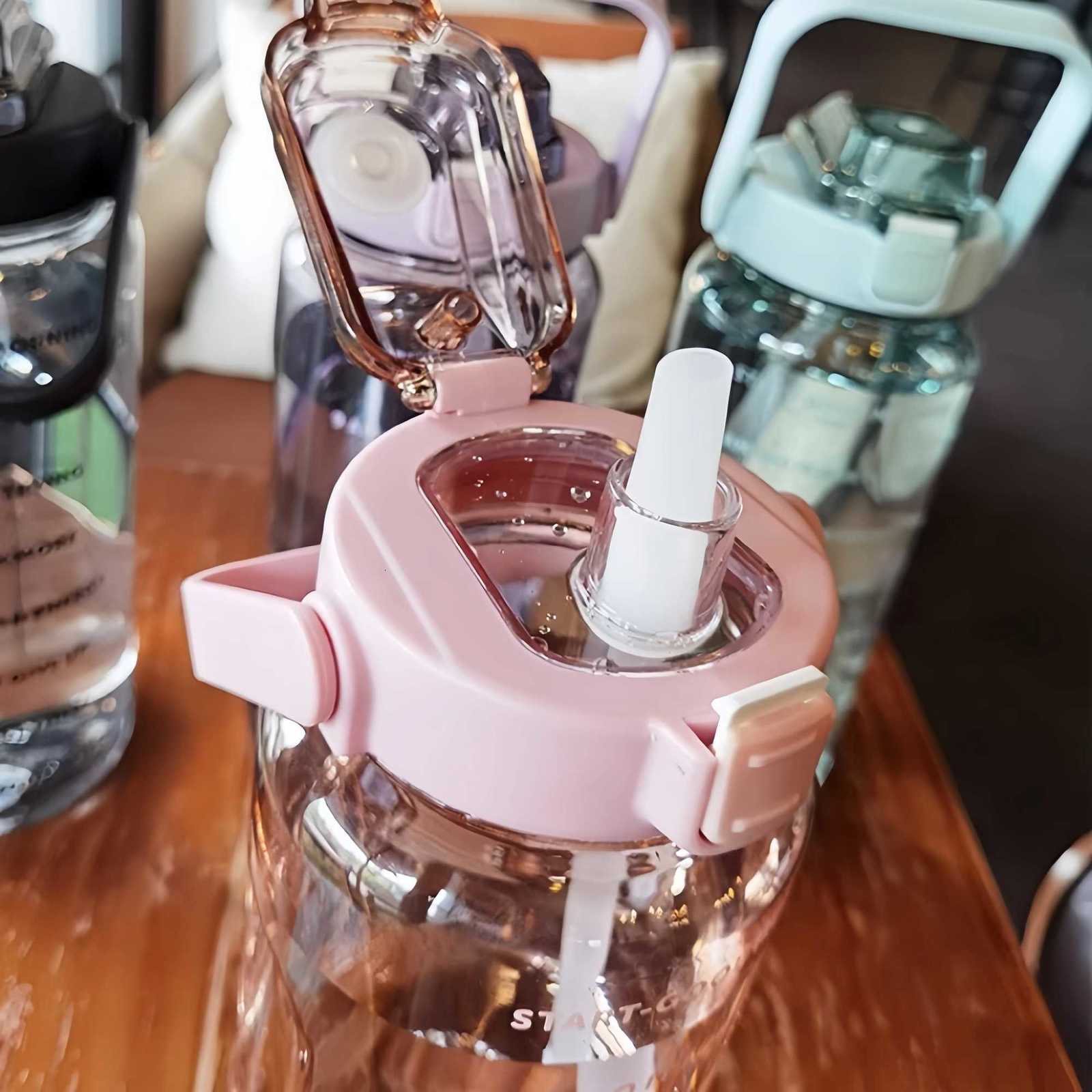 2000ml Large Capacity Sports Water Bottle with Handle Leakproof Plastic Fitness Adult Drinking Cups Outdoor Travel Hiking Gym JuW251114