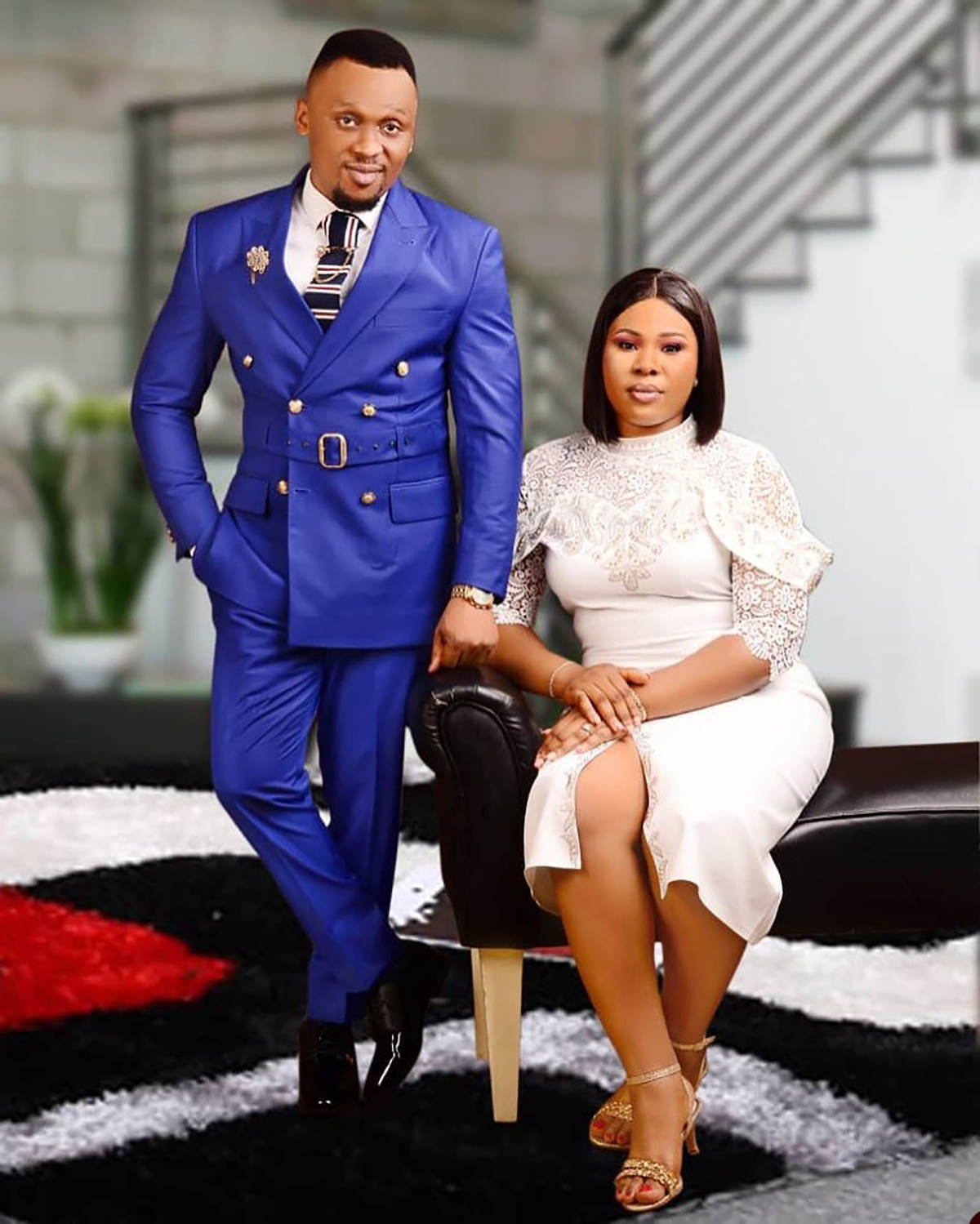 Formal Navy Wedding Tuxedos 2 Piece Set Jacket Pants Peaked Lapel Men Suit Double Breasted Groom Wear Party Suits Customized