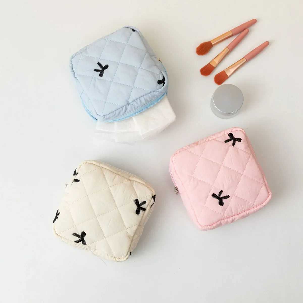 Cute bow makeup bag travel cosmetics storage bag ladies small club bag sanitary napkins sanitary napkins sanitary napkinsXJ250415