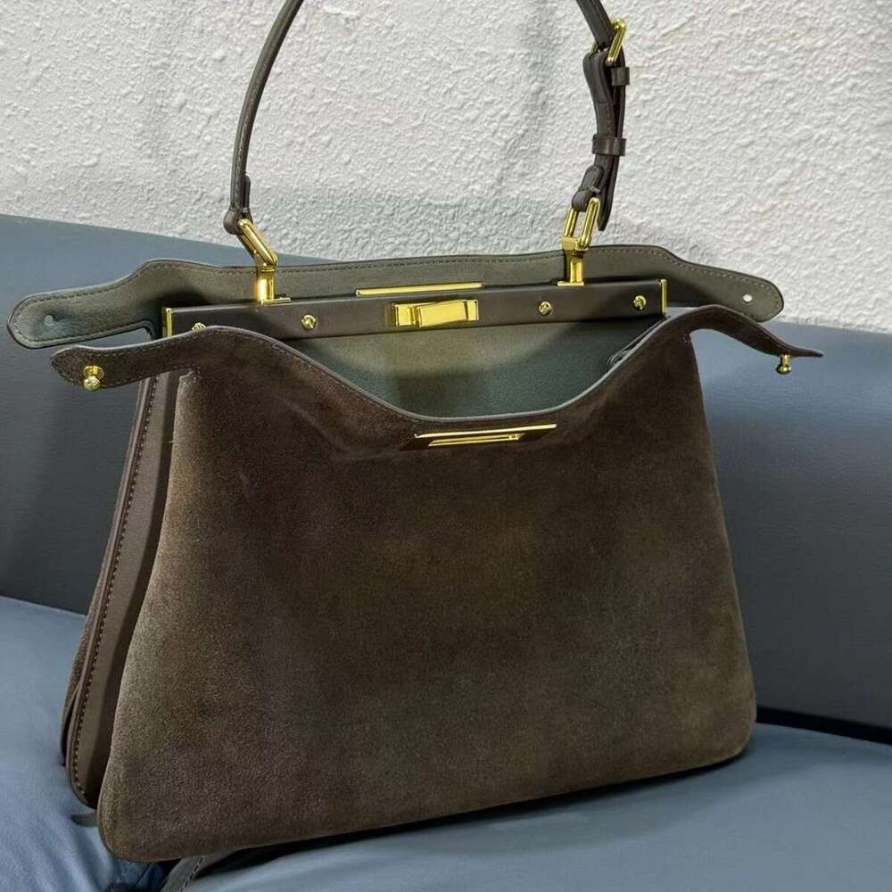 Mm Women's Bags 24 Autumn/Winter New Frosted Cowhide Handbag, High-End Fashion Tote Single Shoulder Armpit Bag, Women's Bag