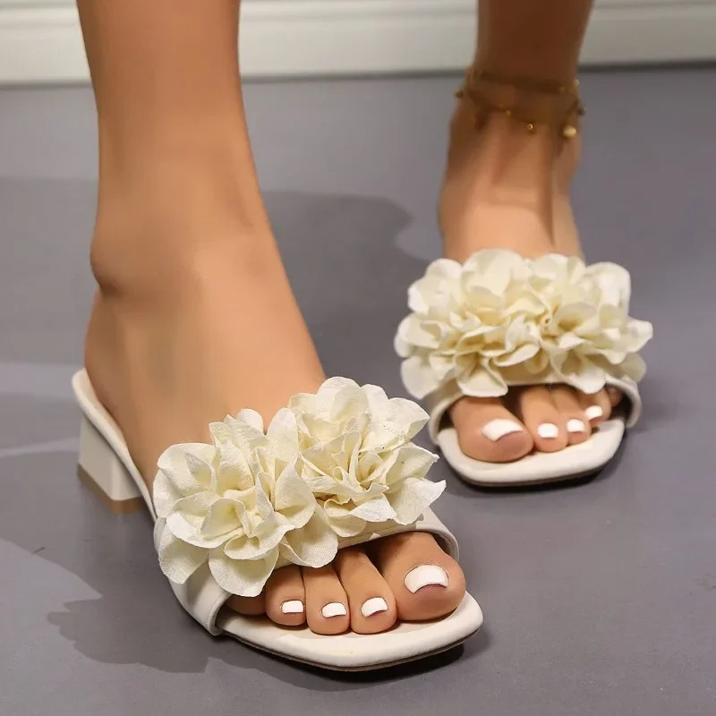 Womens Shoes Open Toe Womens Slippers Fashion Flower Dress Slippers Womens Square High Heels Womens Summer Modern Sandals 250411