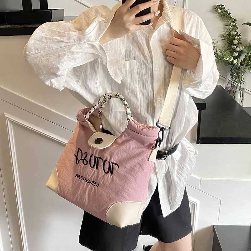 2025 Embroidered Monogram Tote Bag Korean Inspired Shoulder Purse for Women Spacious Crossbody Bag Spring Summer EssentialW251115