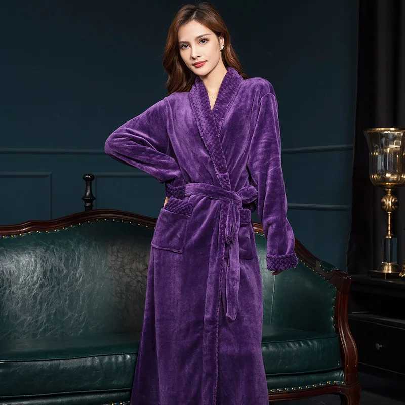 Sexy Female Bathrobe Sleepwear Flannel Nightgown Couples Men Women Lengthened Thickened Casual Home Clothes Coral Fleece Robe C251115