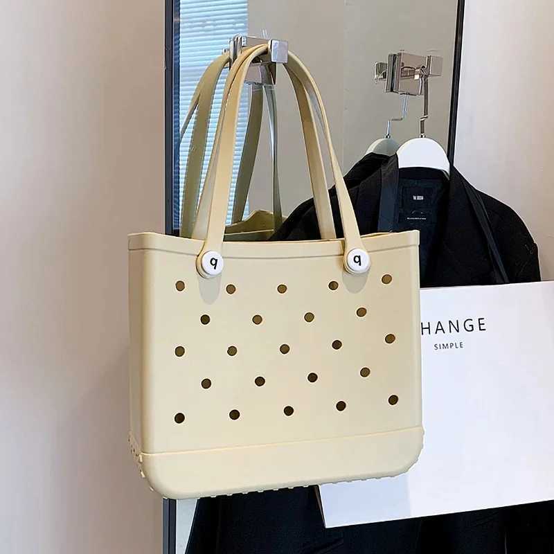 Waterproof rubber storage basket for womens handbags summer fashion womens shopping shoulder tote bag jelly Sac Croc bag W250415