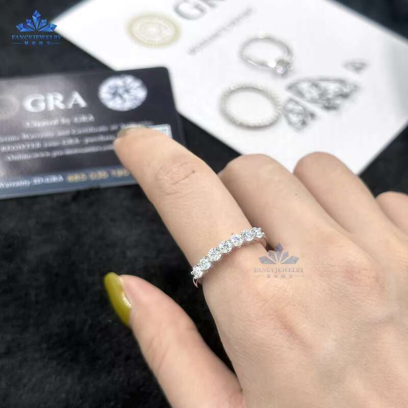 Fancy 925 Sterling Silver Wedding Rings 0.1ct D Color VVS1 Moissanite Half Eternity Wedding Band Ring for Women Men