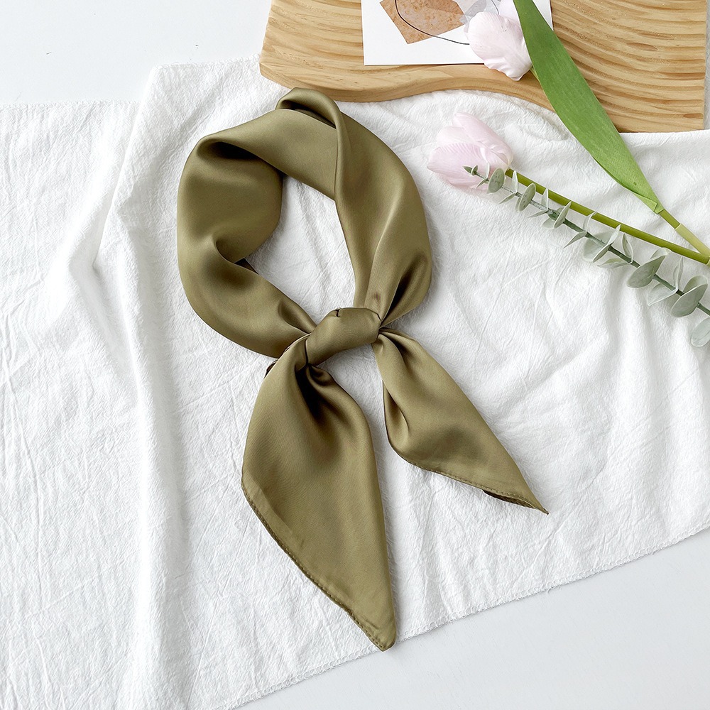 K395 New solid color 70 small square scarf single color neck scarf sun protection hair tie thin single color silk scarf temperament simple factory dir