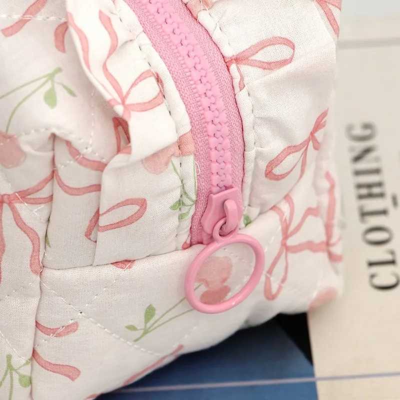New Pink Bow Printed Makeup Bag Suitable for Women Large Capacity Organizer of Bedding Cosmetics Travel Toilet Bag Portable W BagXJ250415
