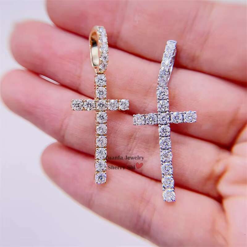 Ready to Ship Gra Certificated 10k Solid Gold Yellow Gold White Gold Moissanite Cross Pendant 3mm