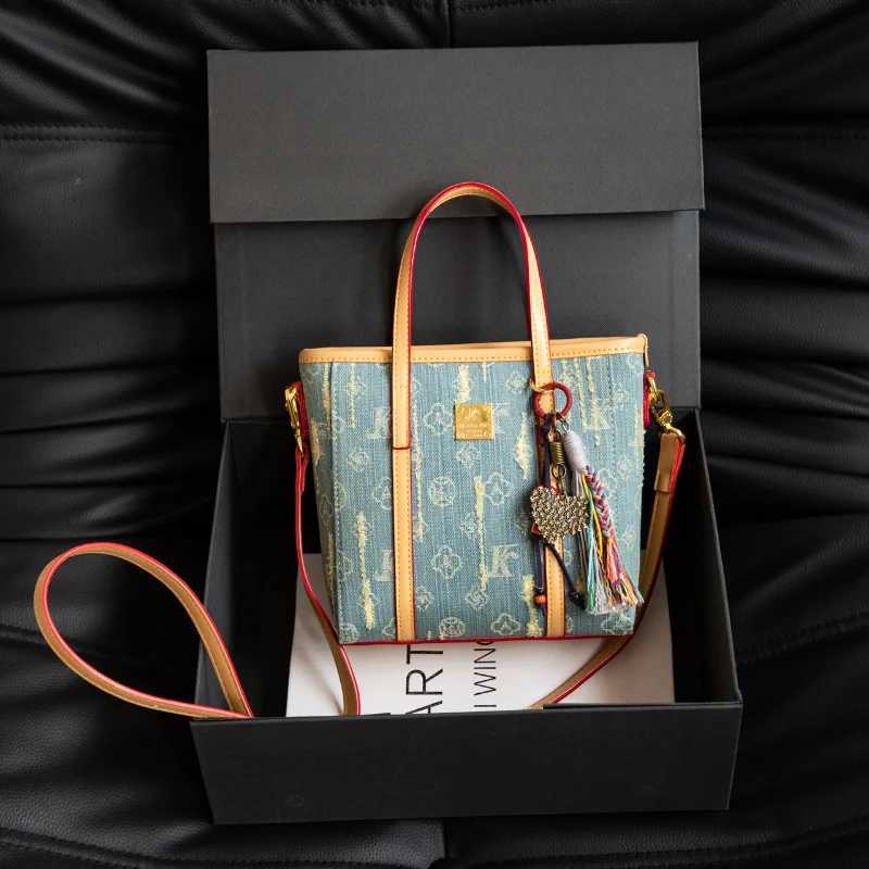 Luxury Paris Inspired Tote Bag For Women Elegant Leather Large Capacity Classic Designer Shopper BagW251115
